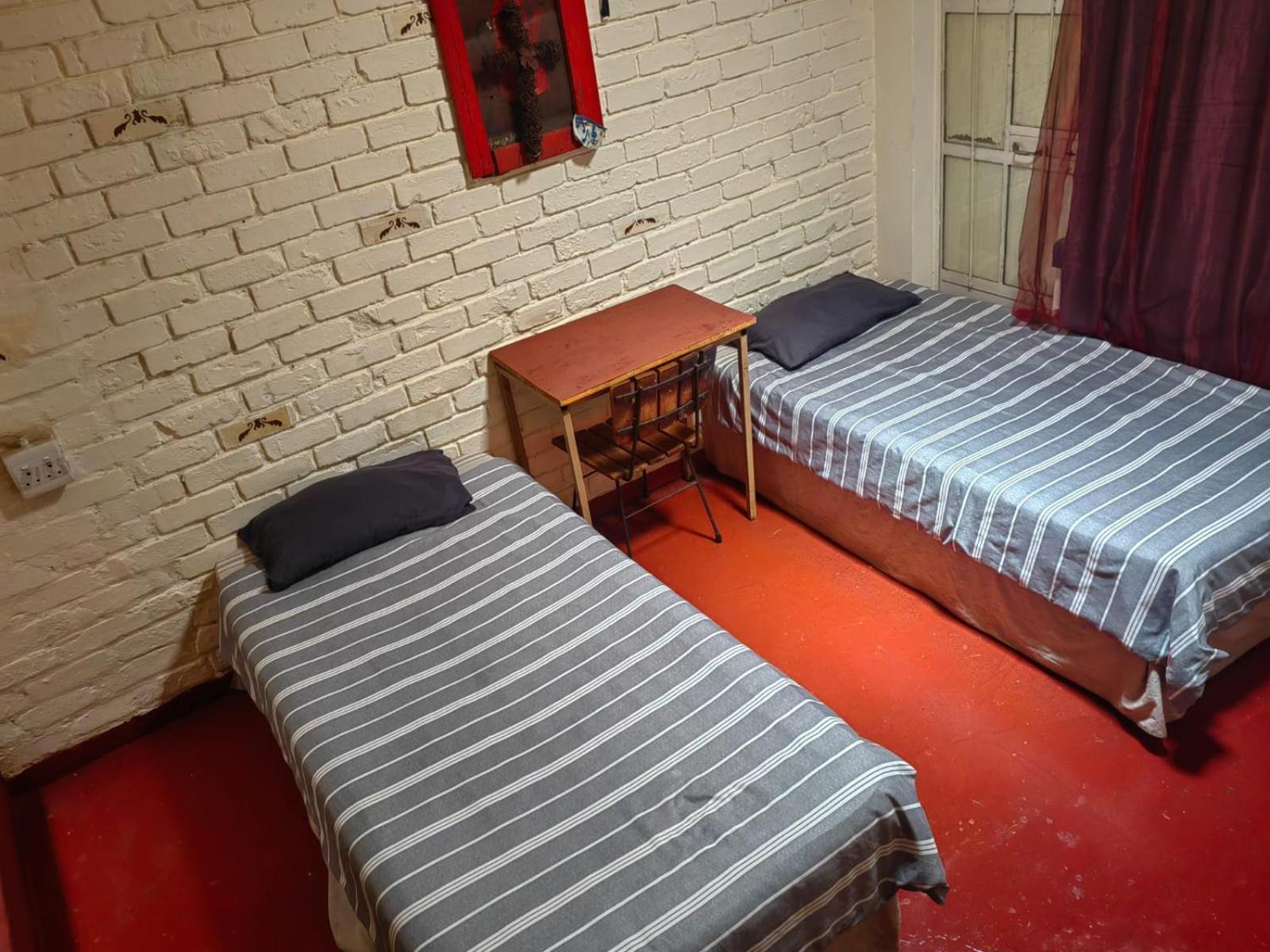 Paljas Backpackers Hotel Potchefstroom Buitenkant foto